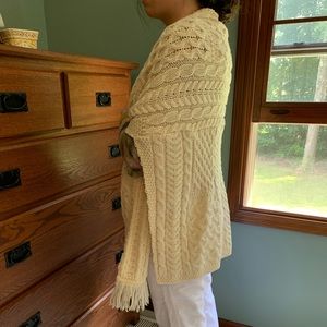 NWT Women’s 100% merino wool AranCrafts Irish sweater. Made in Ireland. One size